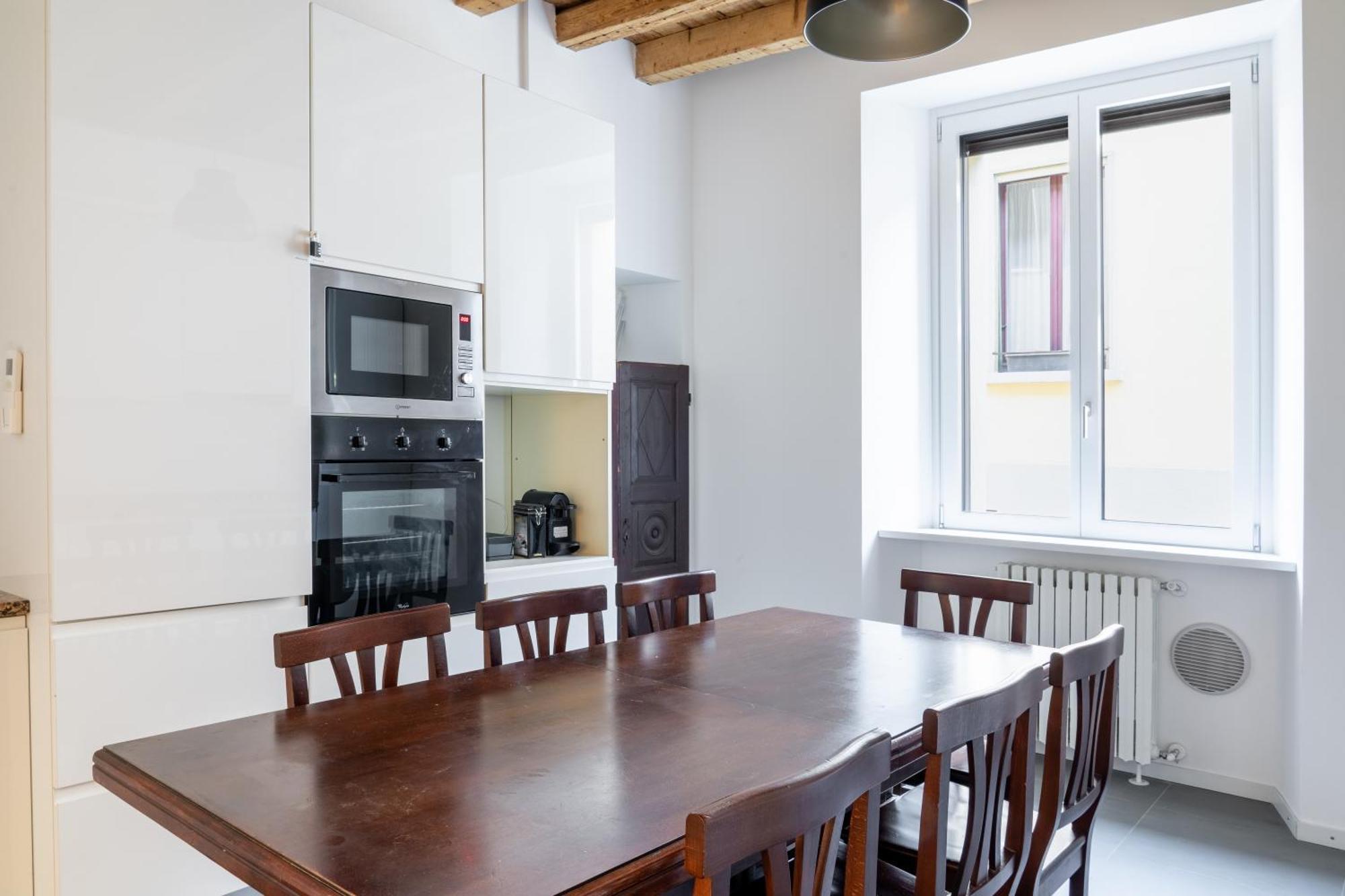 New Flat In The Heart Of Navigli Milan